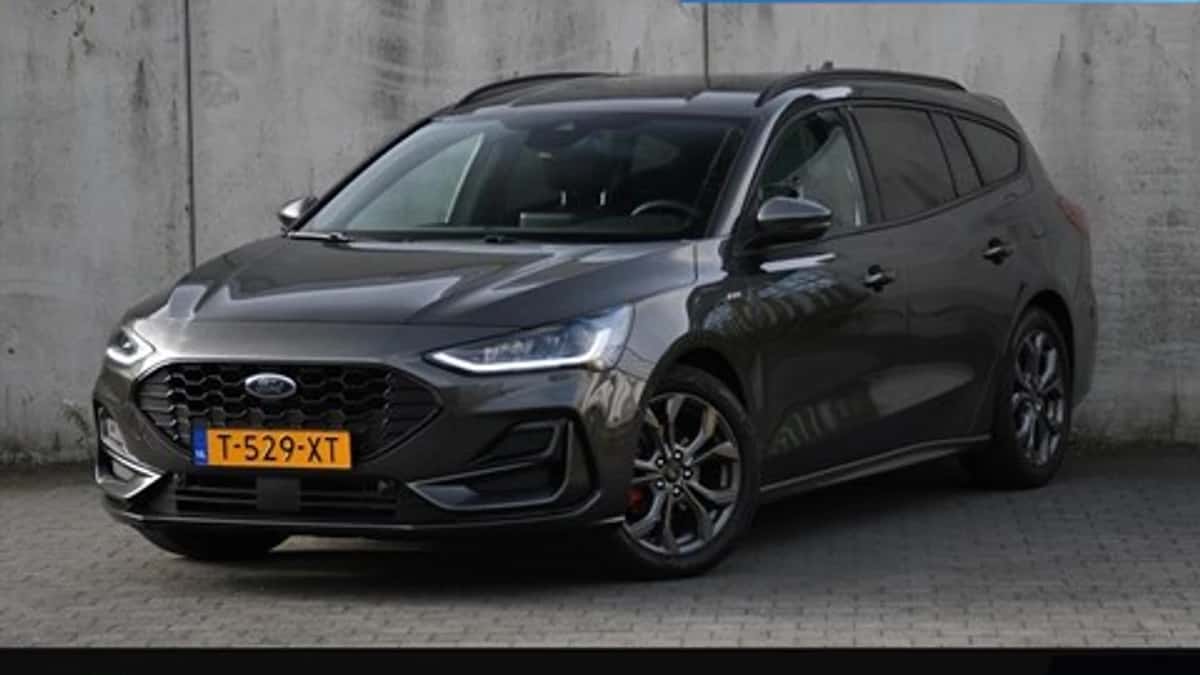 Ford Focus (2023) — foto 1