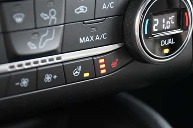 Ford Focus (2023) thumbnail 21