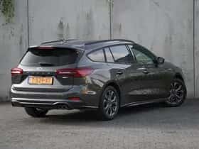 Ford Focus (2023) thumbnail 4