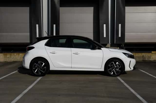 Opel Corsa (2025) thumbnail 4