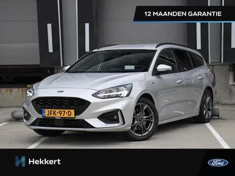 Ford Focus (2021) — foto 1