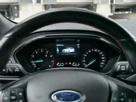 Ford Focus (2021) thumbnail 17