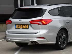 Ford Focus (2021) thumbnail 6