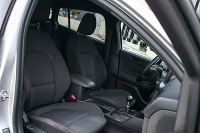 Ford Focus (2021) thumbnail 10