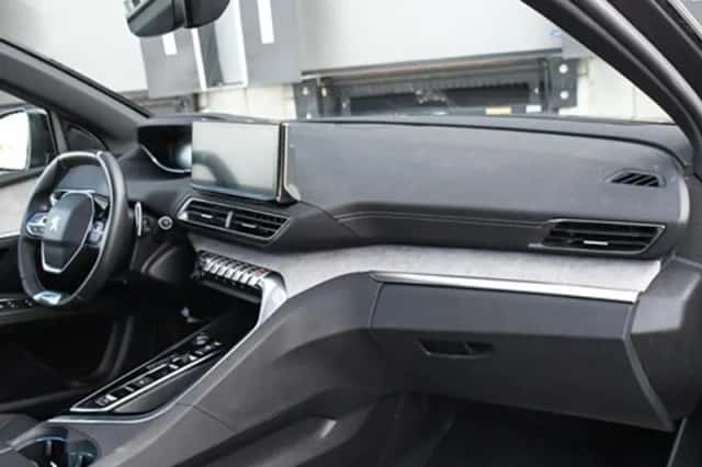 Peugeot 3008 (2023) thumbnail 11