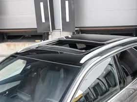 Peugeot 3008 (2023) thumbnail 3