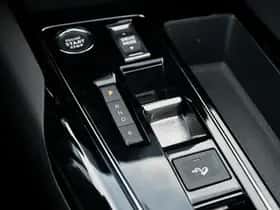 Peugeot 3008 (2023) thumbnail 25