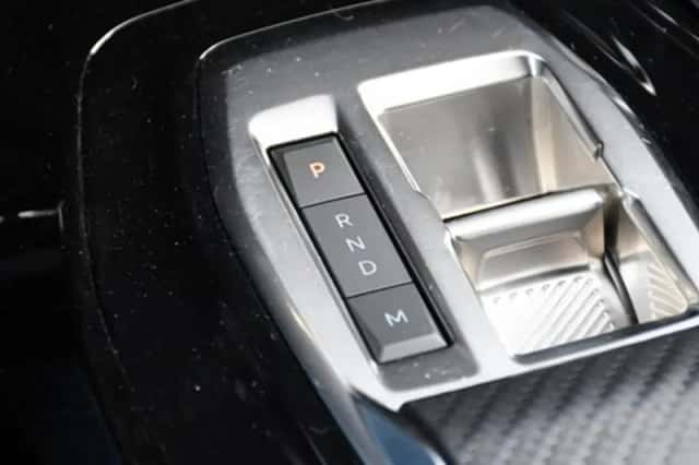 Peugeot 2008 (2024) thumbnail 23