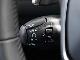 Peugeot 2008 (2024) thumbnail 27
