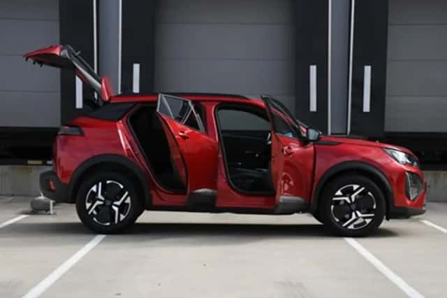 Peugeot 2008 (2024) thumbnail 30