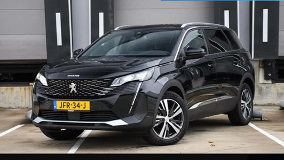 Peugeot 5008 (2024) — foto 1