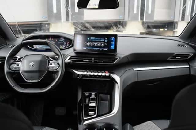 Peugeot 5008 (2024) thumbnail 15
