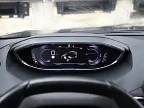 Peugeot 5008 (2024) thumbnail 17