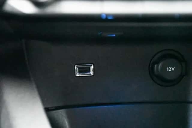 Peugeot 5008 (2024) thumbnail 24