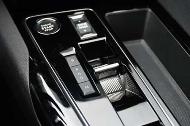 Peugeot 5008 (2024) thumbnail 26