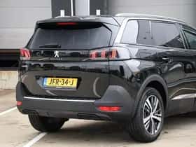 Peugeot 5008 (2024) thumbnail 6