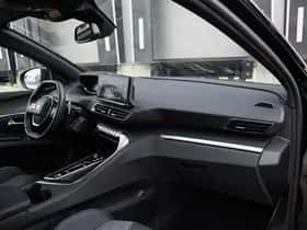 Peugeot 5008 (2024) thumbnail 9