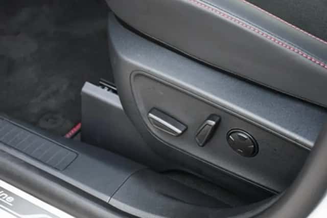 Ford Kuga (2025) thumbnail 13