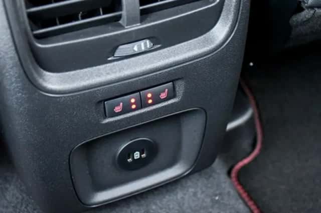 Ford Kuga (2025) thumbnail 15