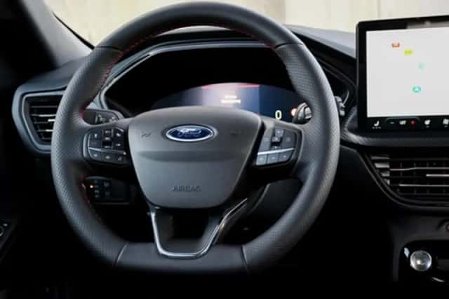 Ford Kuga (2025) thumbnail 19