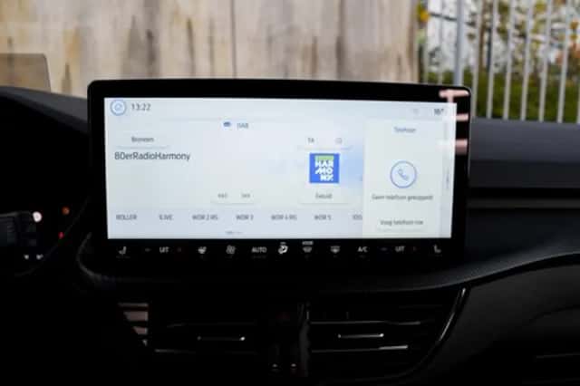 Ford Kuga (2025) thumbnail 25