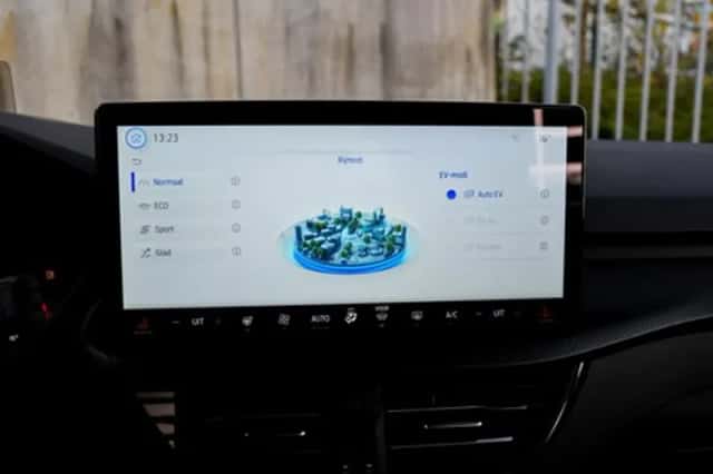 Ford Kuga (2025) thumbnail 29