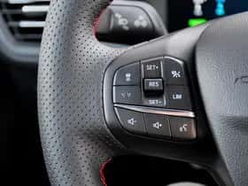 Ford Kuga (2025) thumbnail 38