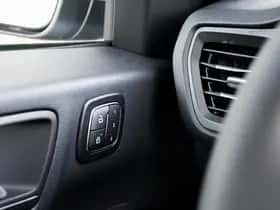 Ford Kuga (2025) thumbnail 42