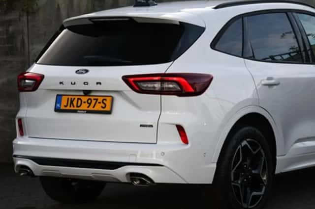 Ford Kuga (2025) thumbnail 6