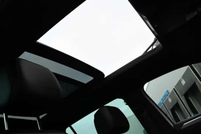 Volkswagen Tiguan (2023) thumbnail 15
