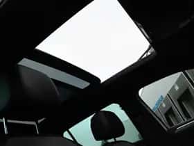 Volkswagen Tiguan (2023) thumbnail 15