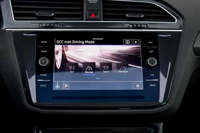 Volkswagen Tiguan (2023) thumbnail 26