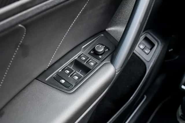 Volkswagen Tiguan (2023) thumbnail 36