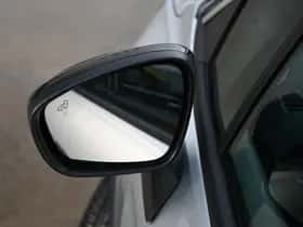 Opel Crossland (2024) thumbnail 8
