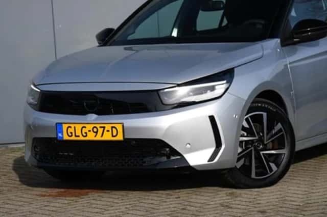 Opel Corsa (2024) thumbnail 2