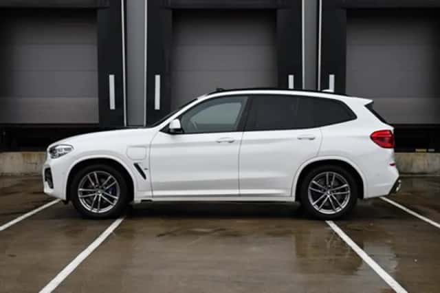 BMW X3 (2021) thumbnail 4