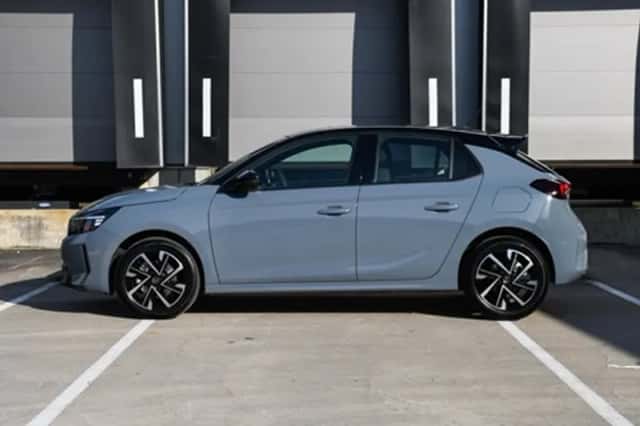 Opel Corsa (2025) thumbnail 3