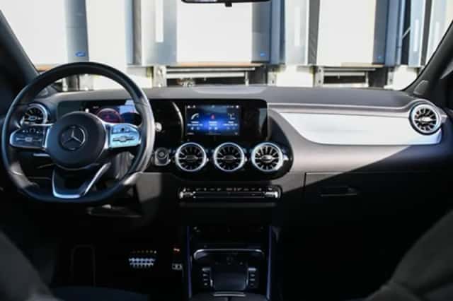 Mercedes-Benz B (2021) thumbnail 16
