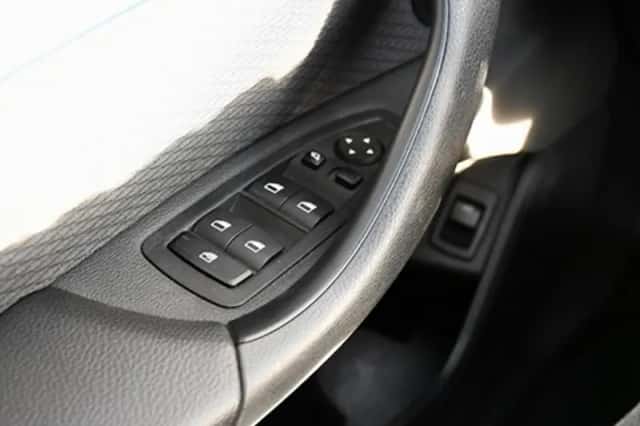 BMW X1 (2021) thumbnail 35