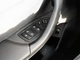 BMW X1 (2021) thumbnail 35