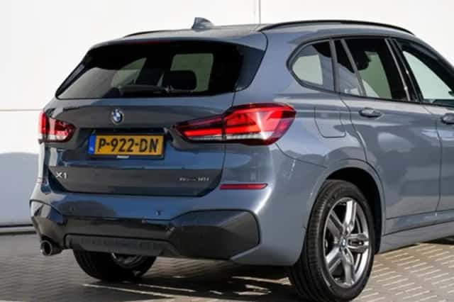 BMW X1 (2021) thumbnail 6