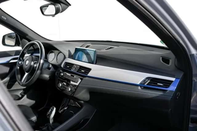 BMW X1 (2021) thumbnail 9
