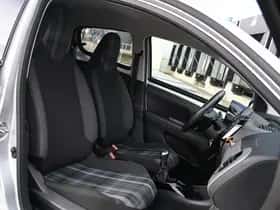 Peugeot 108 (2020) thumbnail 10