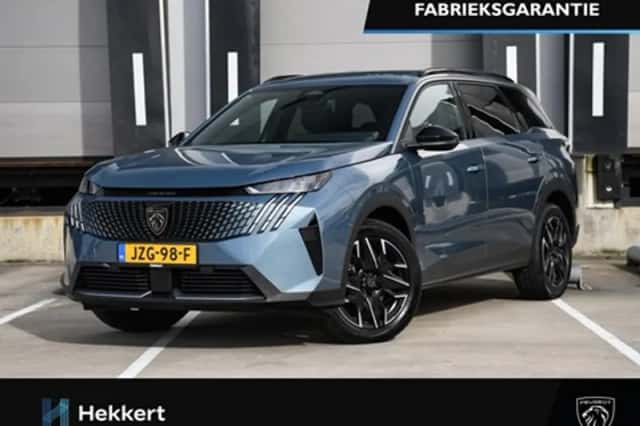 Peugeot 5008 (2025) thumbnail 1