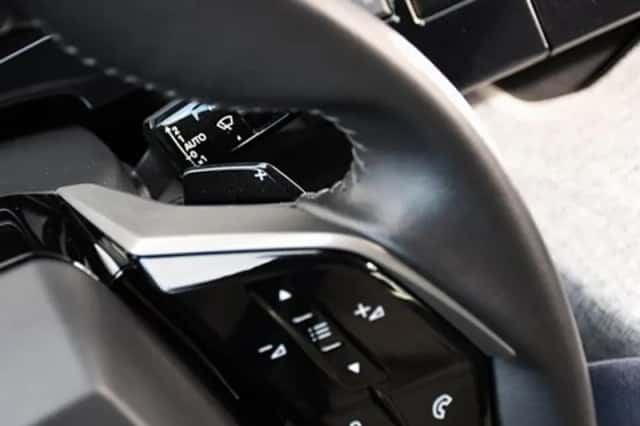 Peugeot 5008 (2025) thumbnail 31