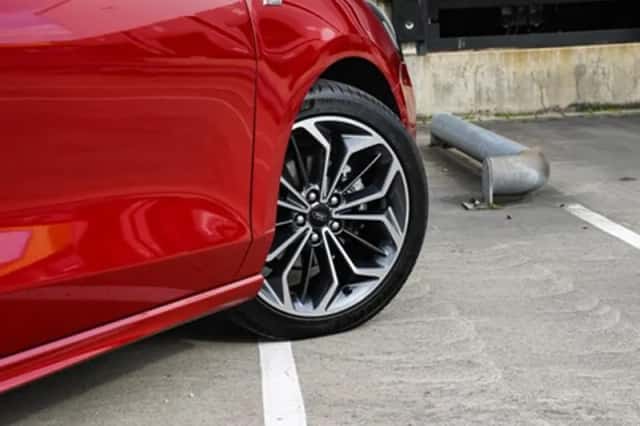 Ford Focus (2024) thumbnail 7