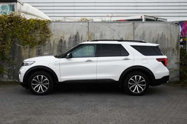 Ford Explorer (2024) thumbnail 5