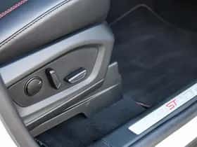 Ford Explorer (2024) thumbnail 51