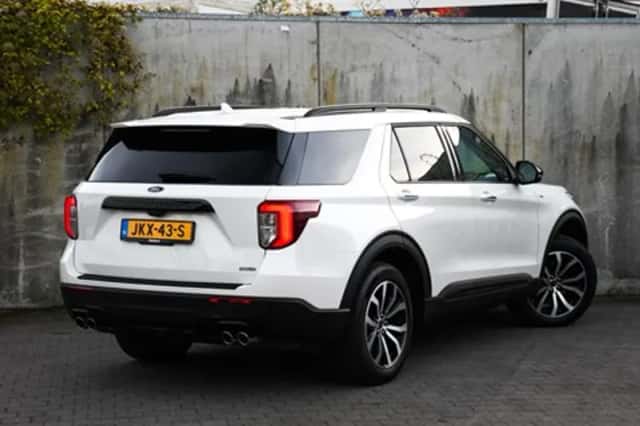 Ford Explorer (2024) thumbnail 7