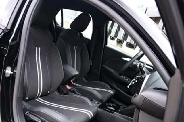 Opel Corsa (2025) thumbnail 11